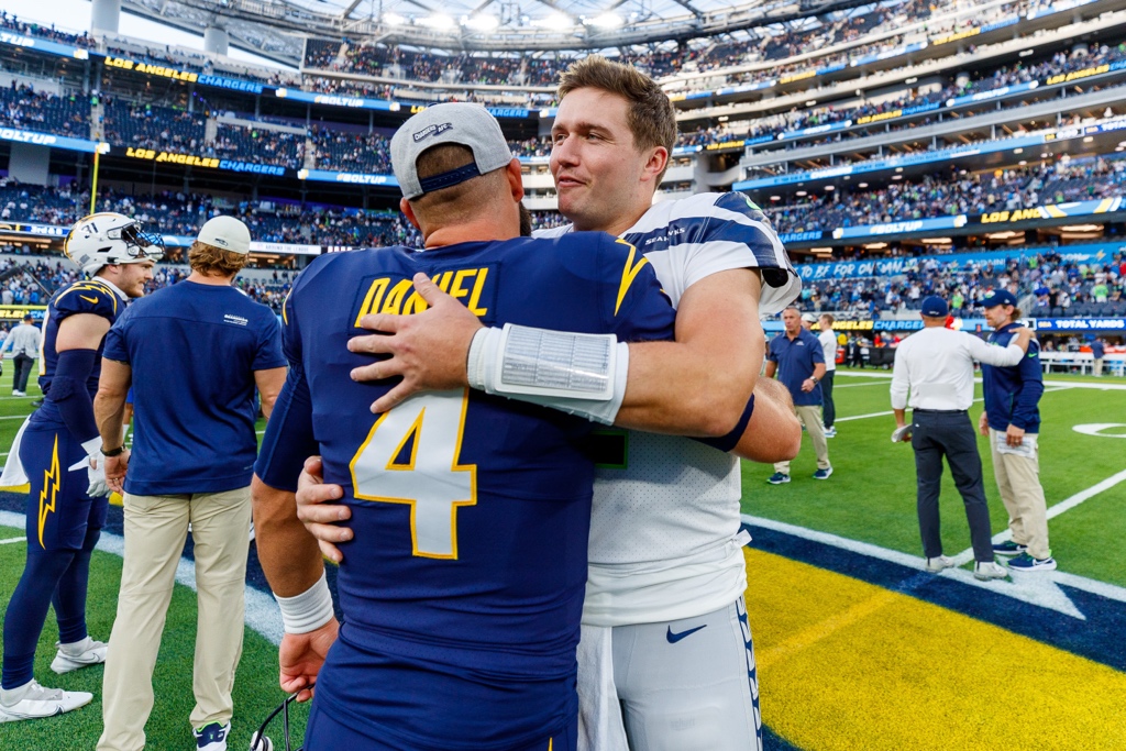 ChaseDaniel's tweet image. MIZ!