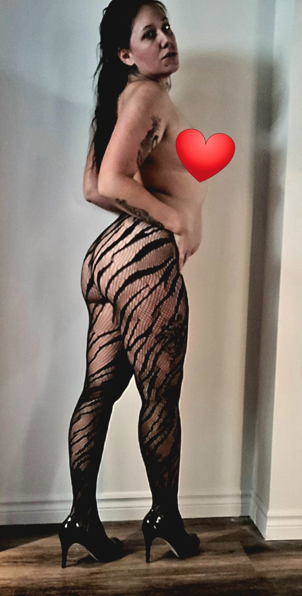 Judeonly1's tweet photo. See my page for more sexy photos ;) https://t.co/x50693Ifqs https://t.co/wel0xU1BR3