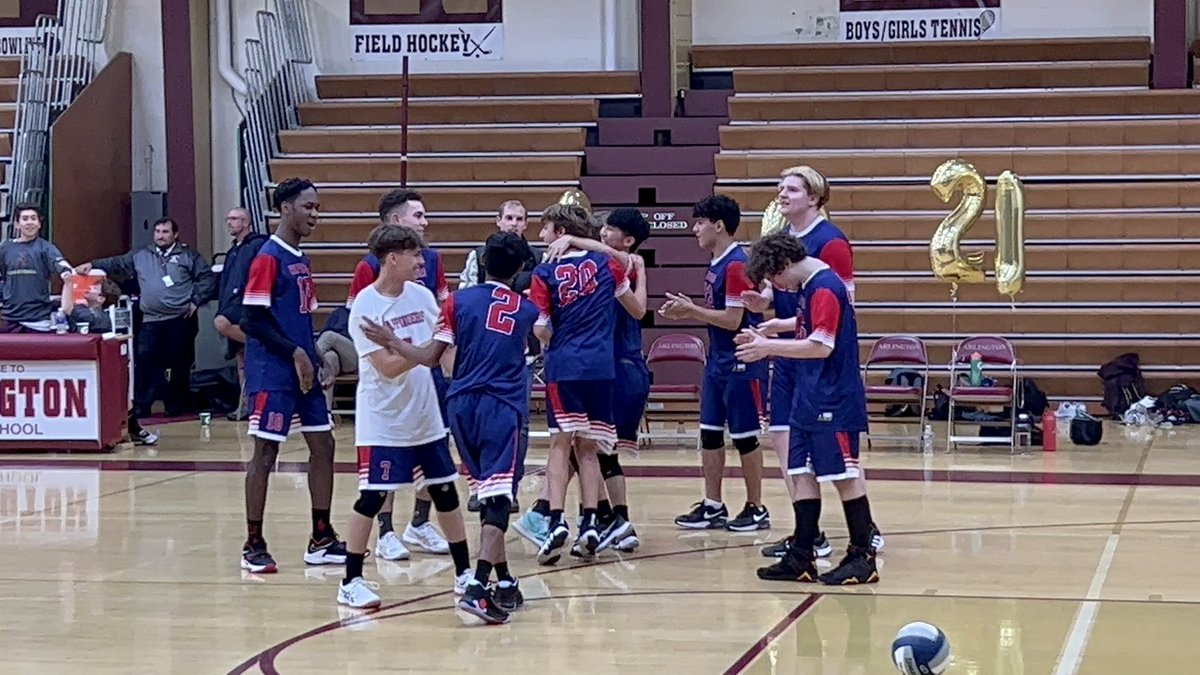 cretiao's tweet photo. Wappingers Boys JV Volleyball took the win against Arlington tonight. Go Wappingers! @WCSDEmpowers @KetchamNation https://t.co/A8qKFDHfv5