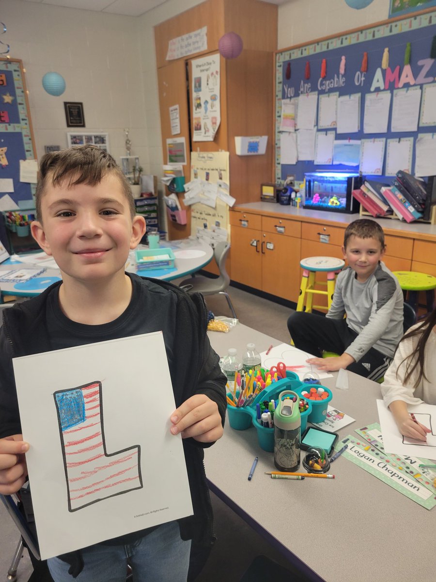 So proud to support our community! <a href="/Lindsey06327154/">Lindsey Rivers</a> thanks for making this happen! #attheview #bristolallheart