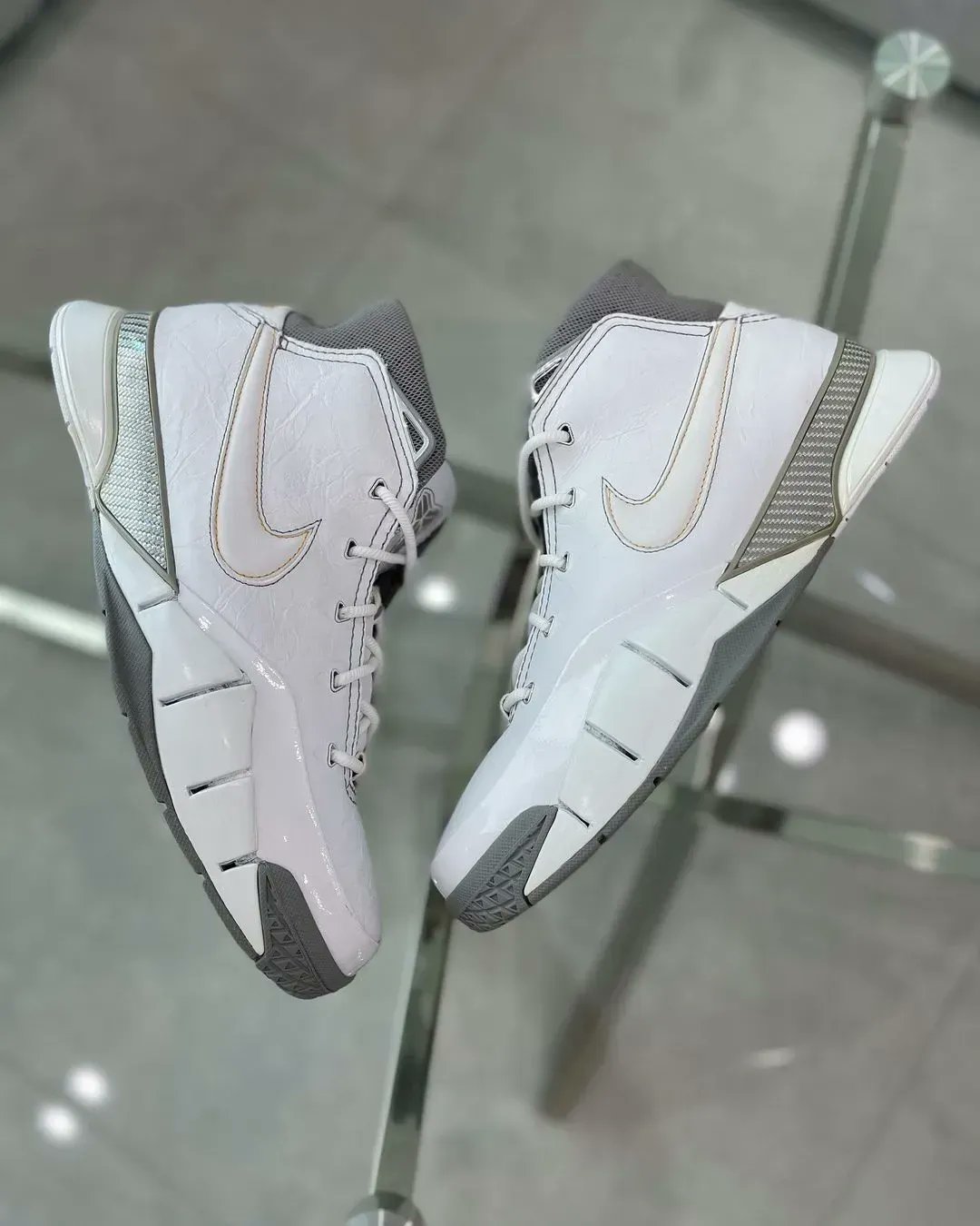 Kobe 1 cheap white