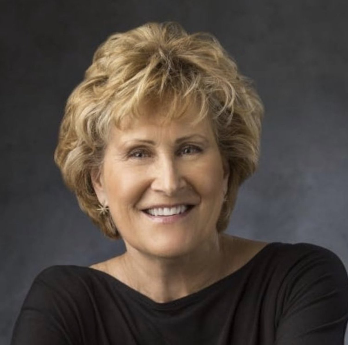 Member Monday! CREW Member Judy Hatfield, a force in the local CRE landscape. As the Founding Principal at Equity Commercial Realty Advisors, Judy is also heavily involved in the community and holds numerous awards and honors in various organizations. #CREWomen #CREWOKC