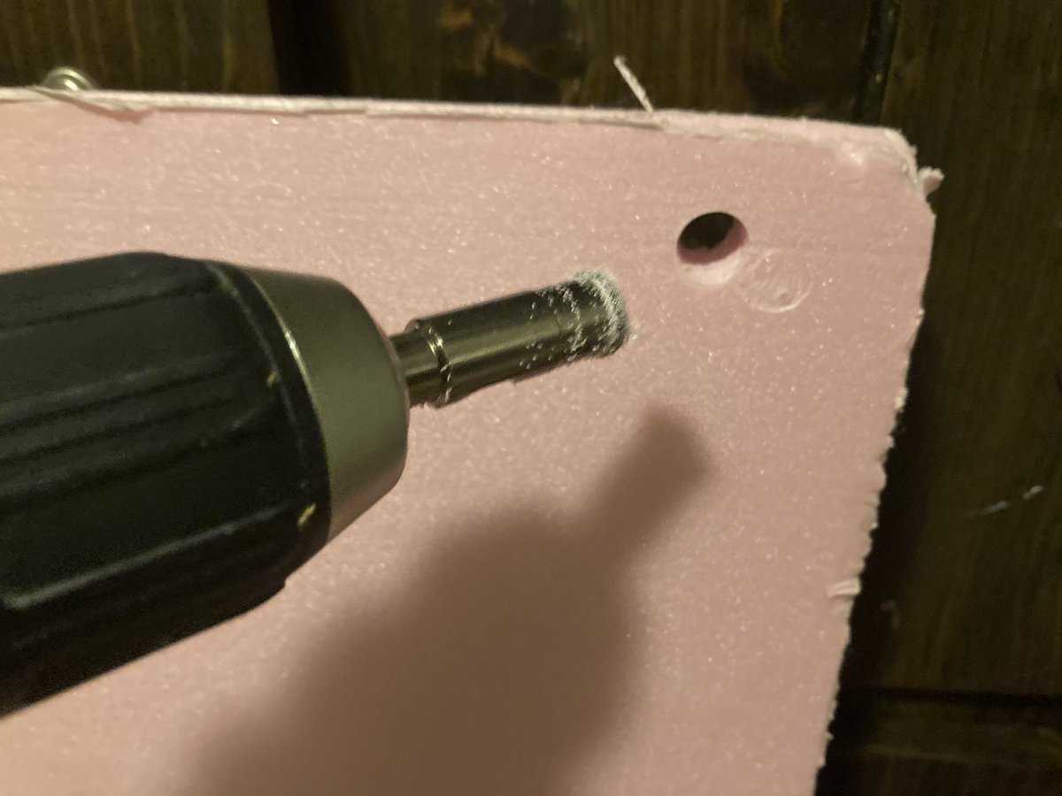GimmeBuilds's tweet image. Next prop project. Thanks to @donttrythis and his one day builds with insulation foam, I discovered that a diamond tile bit works really well to cut perfect holes in it! #MakersMaking #Cosplay #Costumes #Halloween