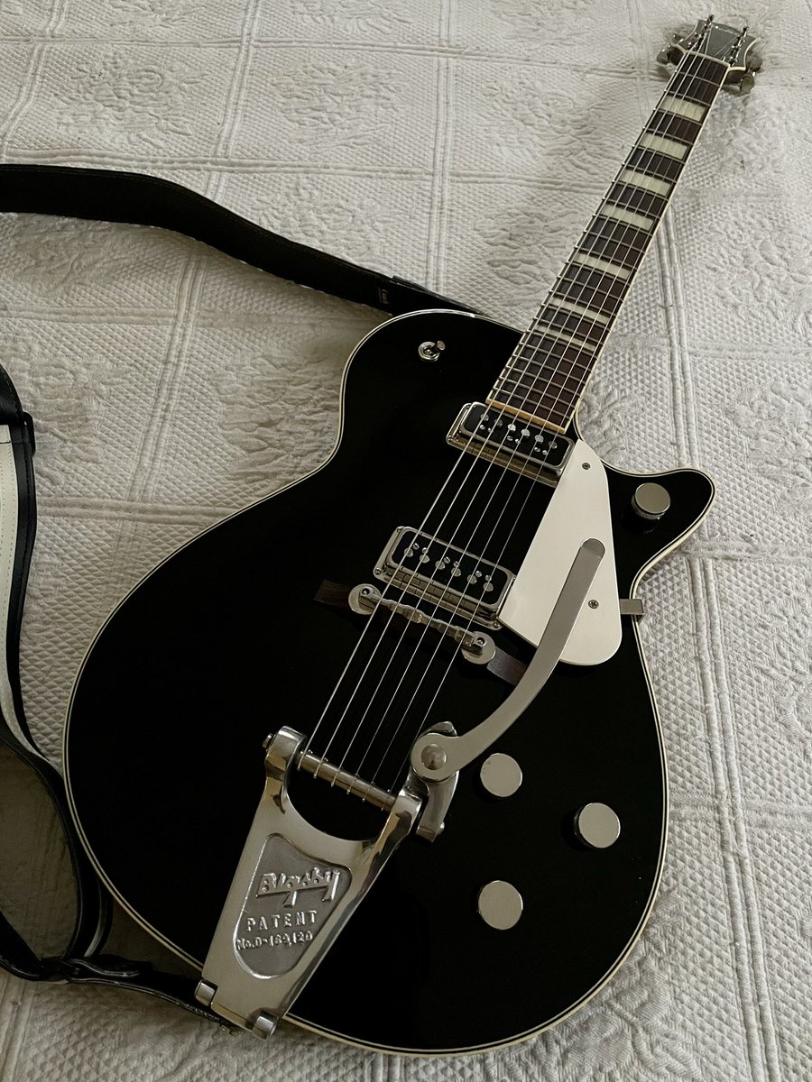 New Duo Jet! This <a href="/GretschUSA/">Gretsch Guitars</a> Vintage Select 53 model stars two <a href="/tvjonesinc/">TV Jones</a> pickups — and replaces the ’57-style model I sold about 10 years ago.