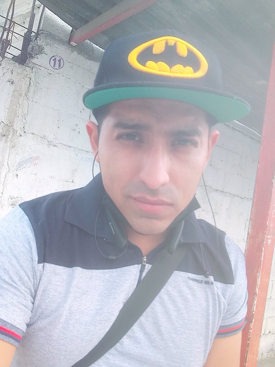CarlosReyna91's tweet photo. 😊⚒️👋 https://t.co/RWVelwcuzO