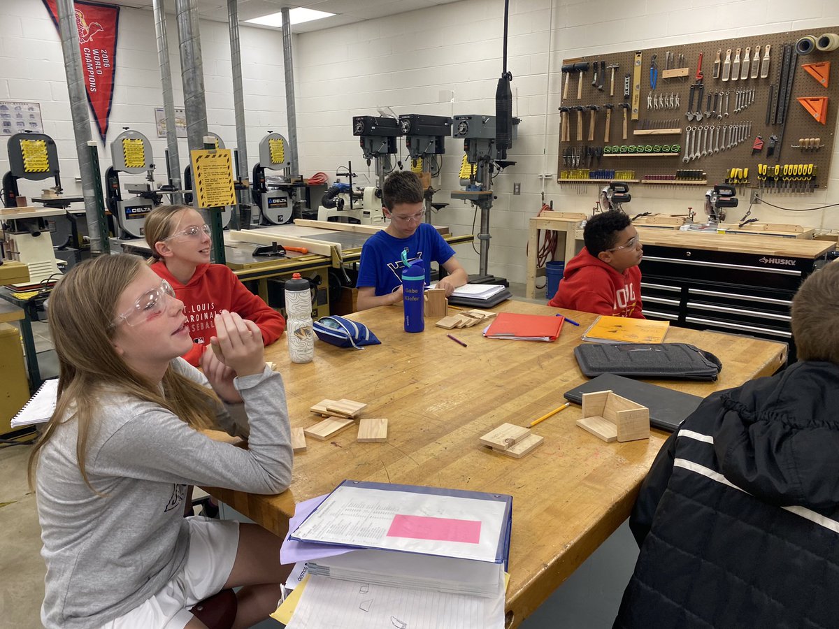 MrsLCumming's tweet photo. Engineers in @EricHeuerman woodworking classes are connecting their math lessons on fractions with their current project as they design wooden boxes #msdr9 @BernardMiddle #bmspatriotproud https://t.co/UQ896cfVDy
