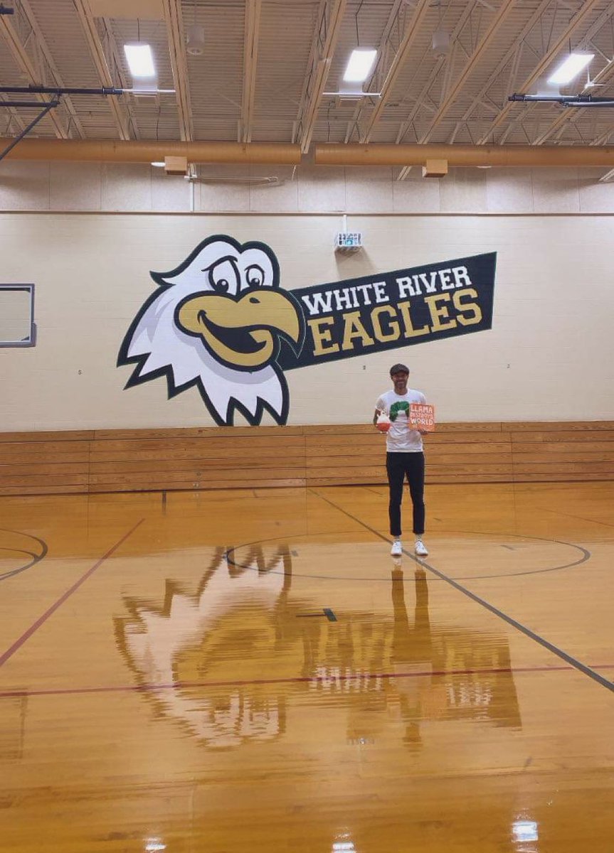 dustdancestoo's tweet photo. What an amazing start to our week of school visits in Indiana!

The BIGGEST thank you to @MrsharrisWRE, the teachers, and students of @WhiteRiverEagle who were incredible. You made us feel so welcome! 

We loved meeting you and loved sharing LLAMA w/ you! Our hearts are full 🦙❤️ https://t.co/LOT0AVxD1q