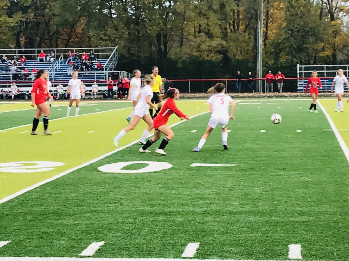 Claire Browns with two seconds left in the first half to give Fairfield Union 1-0 lead over Hillsboro. ⁦<a href="/falconsoccer_96/">FUHS Girls Soccer</a>⁩ ⁦<a href="/AthleticsFuhs/">Fairfield Union Athletics</a>⁩