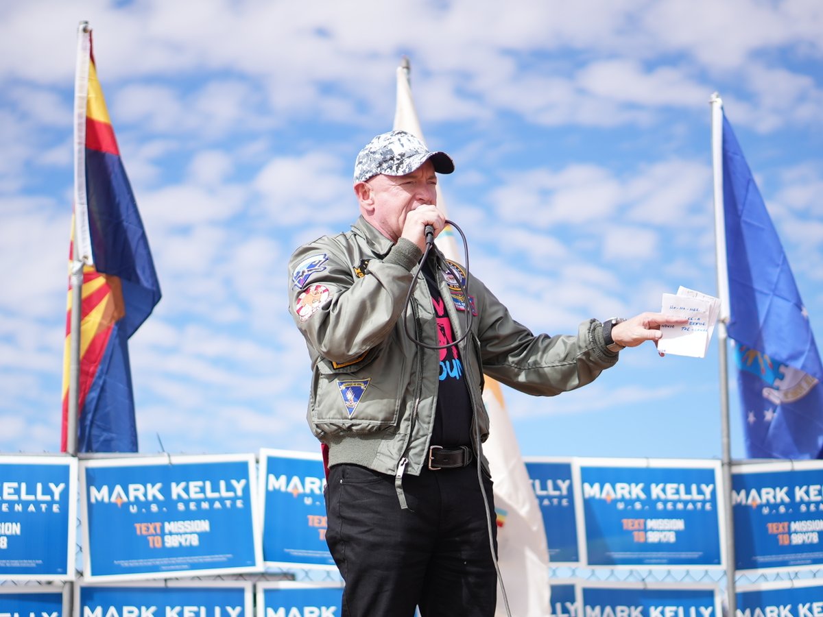 Captain Mark Kelly on Twitter "Thanks for having me, Tuba City!"