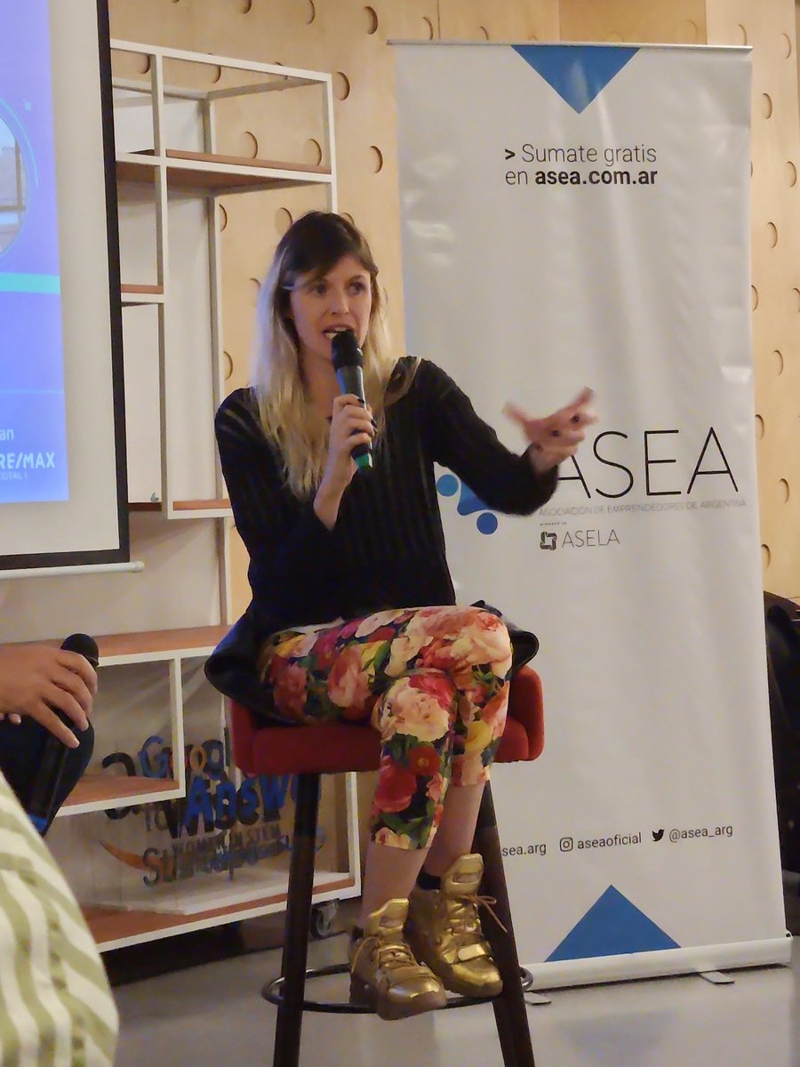 dergarabedian's tweet photo. "Lo más importante es la gente con la que te reunís para resolver el problema" al cual apunta el emprendimiento, afirma @hannaschiuma en #ASEATech de @asea_arg. https://t.co/UlHhJ2Wdww