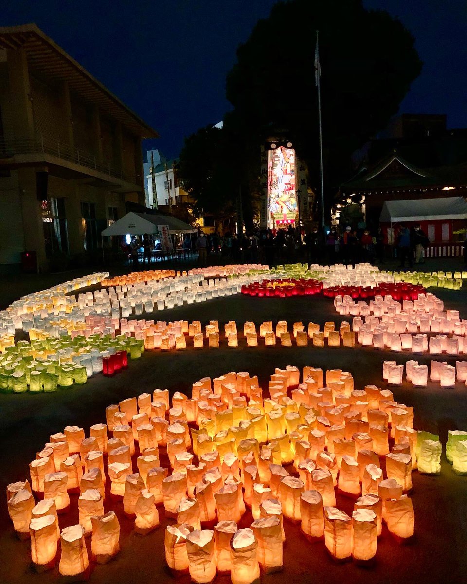 kobo36's tweet photo. 博多灯明ウォッチング✨
#櫛田神社
#博多灯明ウォッチング https://t.co/wqQ5iaXONv