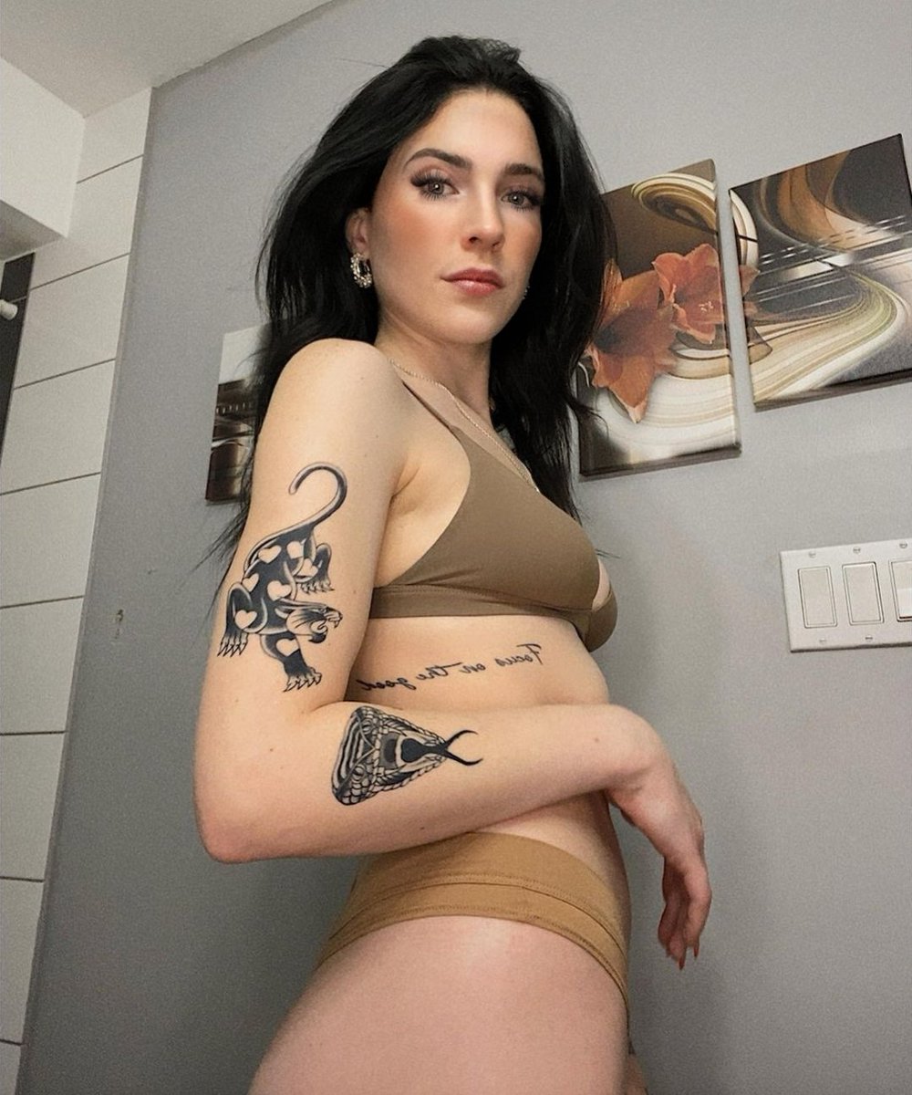 SentMistress's tweet photo. Rt game ♡ 
𝐿𝑒𝑡'𝑠 𝑏𝑒𝑔𝑖𝑛 𝑡ℎ𝑒 𝑟𝑖𝑛𝑠𝑖𝑛𝑔

$3/$3/$3
♥️ 💬 🔄
5 comment limit / 60 minute(s) duration

Findom finsub paypig cashcow domme mistress #paypig #rtgame #retweet https://t.co/M2pvvm0Hmt