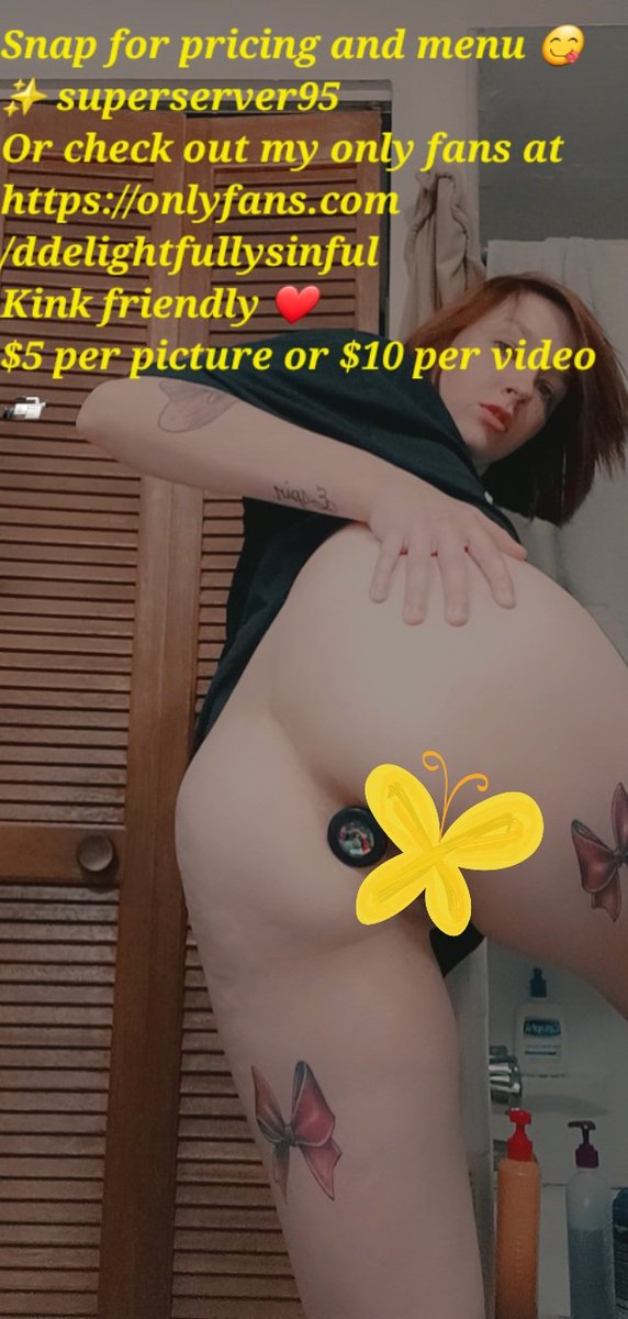 LaidLayla's tweet photo. Snap for pricing and menu 😋 ✨️ superserver95 
Or check out my only fans at https://t.co/ygKnPzQD6I
Kink friendly ❤️ 
$5 per picture or $10 per video 📹 https://t.co/aqhtUOSDsa