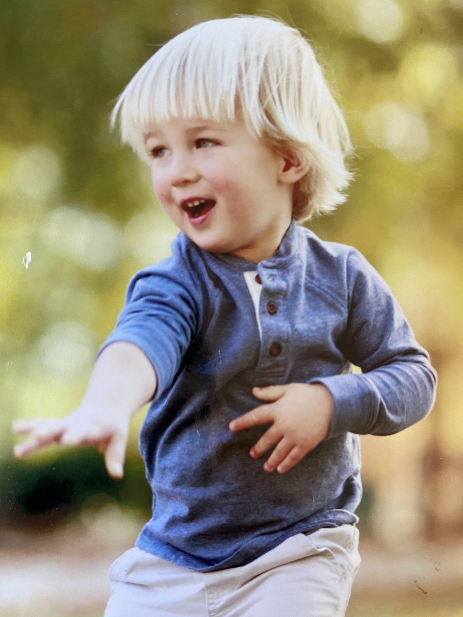 EFlottmeyer's tweet image. Happy 18th Birthday @JackFlottmeyer! Your Momma loves your sweet smile, determined spirit and kind heart!