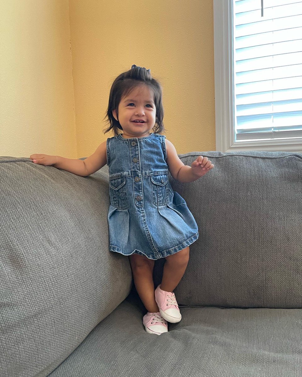 ShopShipSip's tweet photo. Waiting for the #postman 📦📬💙🚐
What DO YOU call your person who delivers your mail? Do I forget to mention any? 👇

#mailcarrier #mailman #mailwoman  #postalcarrier  #postman #postwoman #lettercarrier 

#goodvibes #shopshipsip #frida #lavidaconfrida https://t.co/37oMniXmUl