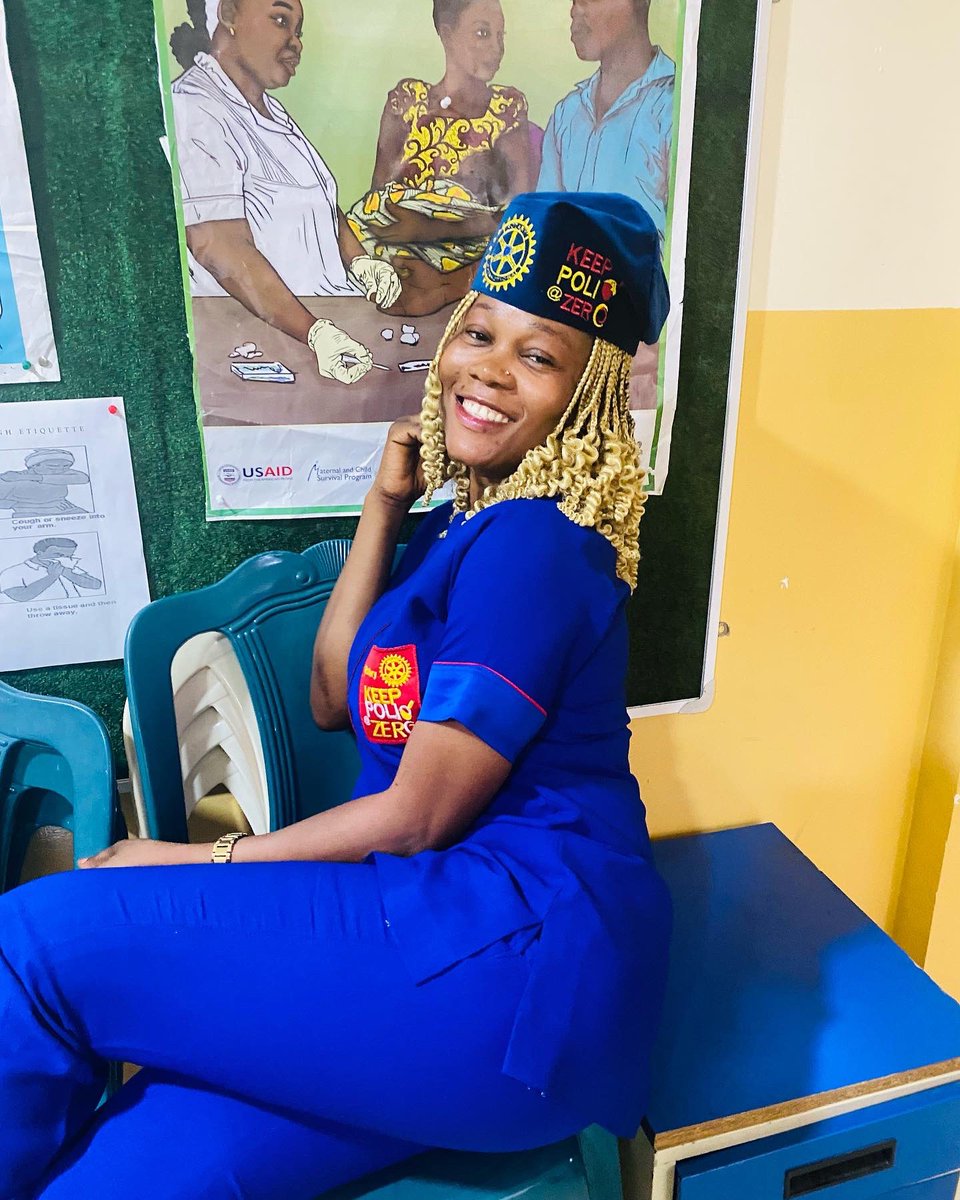 Celebrityconst1's tweet photo. Happy WORLDPOLIODAY 
How I turned up at work celebrating October 24th.

#endpolionow
#keeppolio@zero
#rotaryinternational 
@rotaryinternational https://t.co/UdRna6EWOd