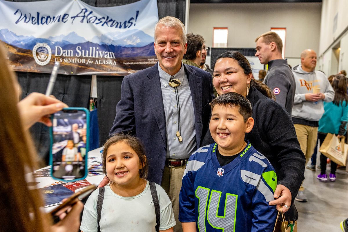 SenDanSullivan's tweet photo. @NativeFed Thank you to everyone who stopped by our booth. We were glad to see so many familiar faces and finally be back in person!
#AFN #CelebratingOurUnity #2022AFN https://t.co/t5fiTzfsph