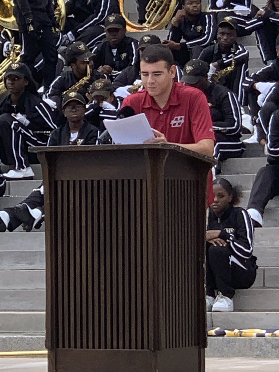 HendersonSGA's tweet photo. We started our Save AR students week of events by attending the kick off at the Capitol. Thanks to rep @juliemayberry17 for stopping by to say hi to us.
Join us tomorrow as we Pop Corn, Not Pills in the garrison st from 12:00pm - 2:00pm https://t.co/pSQc9KjSJY