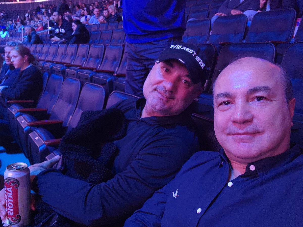 cenkddr's tweet photo. #nykmsg https://t.co/Vy8ernWwPm