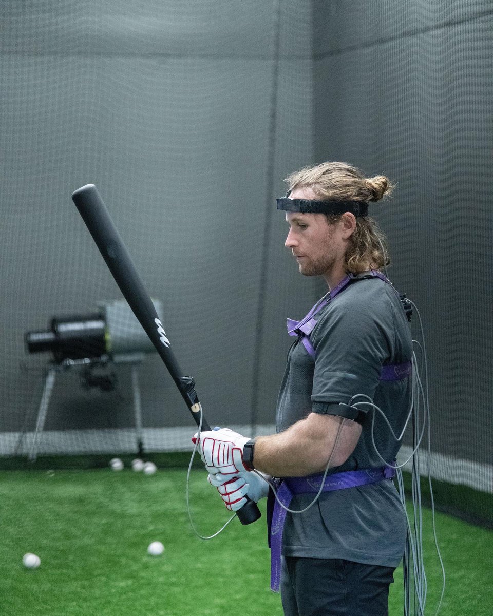 MarucciSports's tweet image. Puck Knob 🤝 Brendan Donovan

Gaining leverage in @theBPLdotcom with increased bat speed, Brendan performs best with added weight closer to the hands