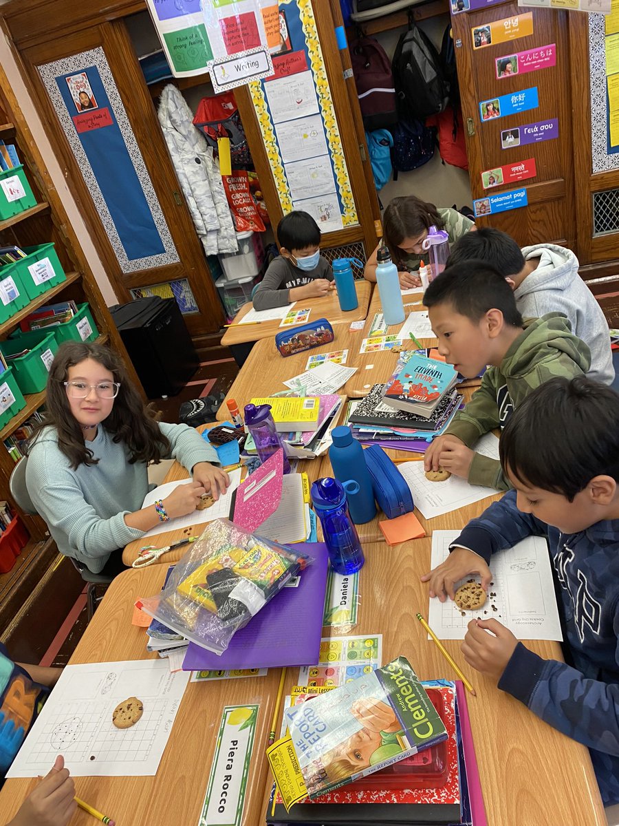 Mrs_Imbriano's tweet photo. 5th graders learned about archeologists and artifacts by excavating chocolate chips out of cookies! #buildingcontext #makinglearningfun Thanks @LaurenKeegan16 for sharing!! #teamwork @PS79Queens @CarterPs79 https://t.co/JLj1Nu6R4T