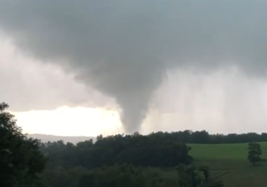 Nicholas Krasznavolgyi on Twitter "A strong tornado struck West