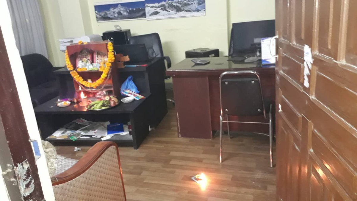 TeamHimalayapvt's tweet photo. People perform Lakshmi Puja, also known as Diwali Puja, on the third day (Diwali). During the lengthy festivities, it is the most important day. 
HAPPY DEPAWALI !!
#festivalsofNepal #festivaloflights  #FestivalTour #culture
#TeamHimalaya 
https://t.co/XhBOCW5Euw https://t.co/9e30lNTAK1