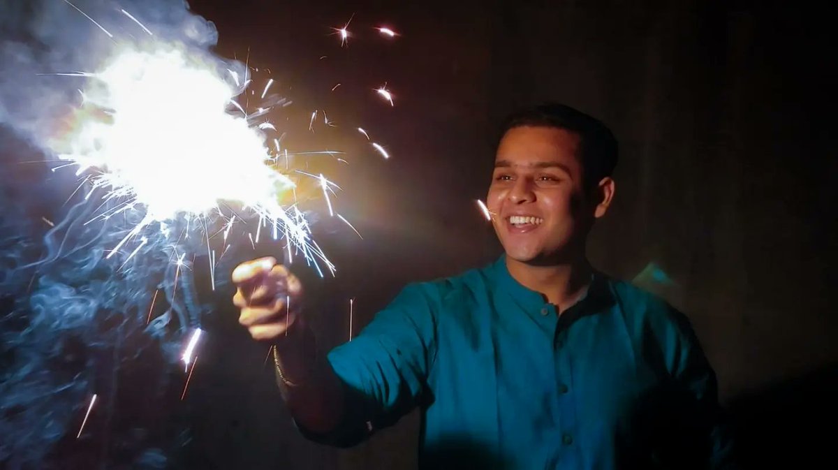 D3Parivar's tweet photo. Happy Diwali! Stay safe and healthy!🪔 https://t.co/L0119yicwa