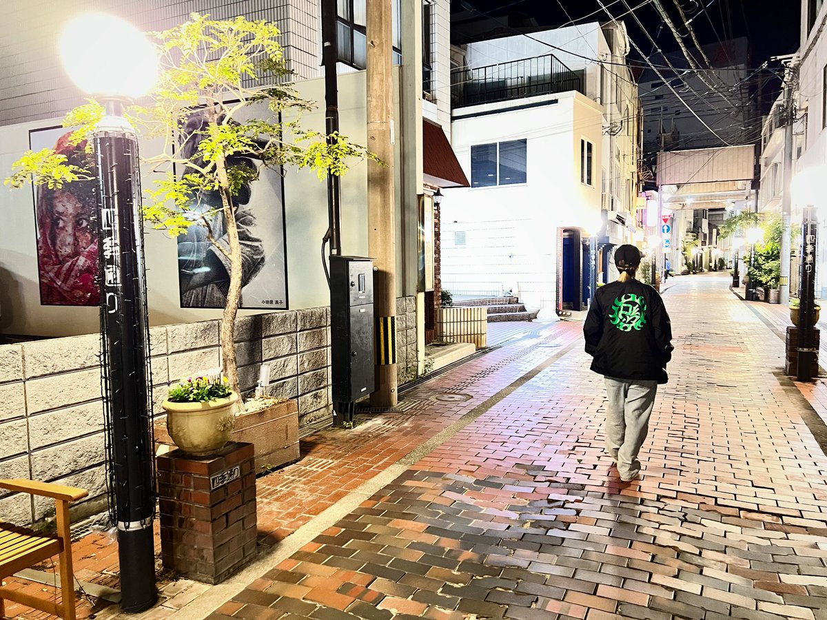 PESofficial0's tweet photo. 新作コーチジャケット
Black https://t.co/rNf4DZNVJH