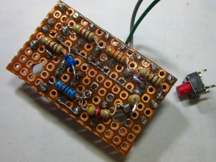 saiki0011's tweet image. #MP3Player 2台目の
取付け向きを間違えたボタンを
取外し正しく付け直しました😓
取付コネクタもピンヘッダーL型と
QIコネクタの組合わせに変更

#電子工作 #DFPlayerMini
#ATmega328p #Arduino #MP3Player