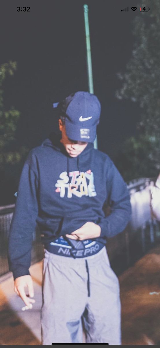 4pfneff's tweet image. Up thinking bout the men❤️#LLDAMEN💕