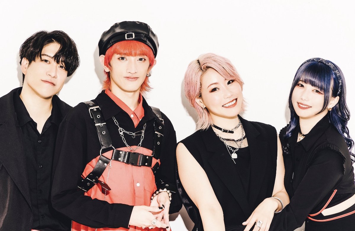 cojitri_info's tweet photo. 🗼 もうすぐCurtain call 東京FINAL編 🌃

🗓10/29(土) Curtain call 東京 公演
ライブ・物販情報  https://t.co/8syhWJUYhg
事前物販(予定) ：11:45~/16:15~

#こじとり https://t.co/xxgDnumVdY