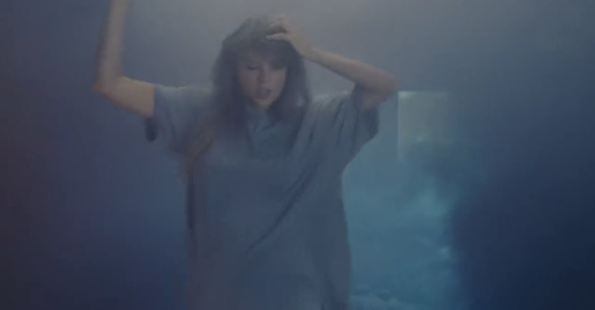miss21americana's tweet photo. okay but where are these from ???? third mv?? https://t.co/vTqrdZ1out