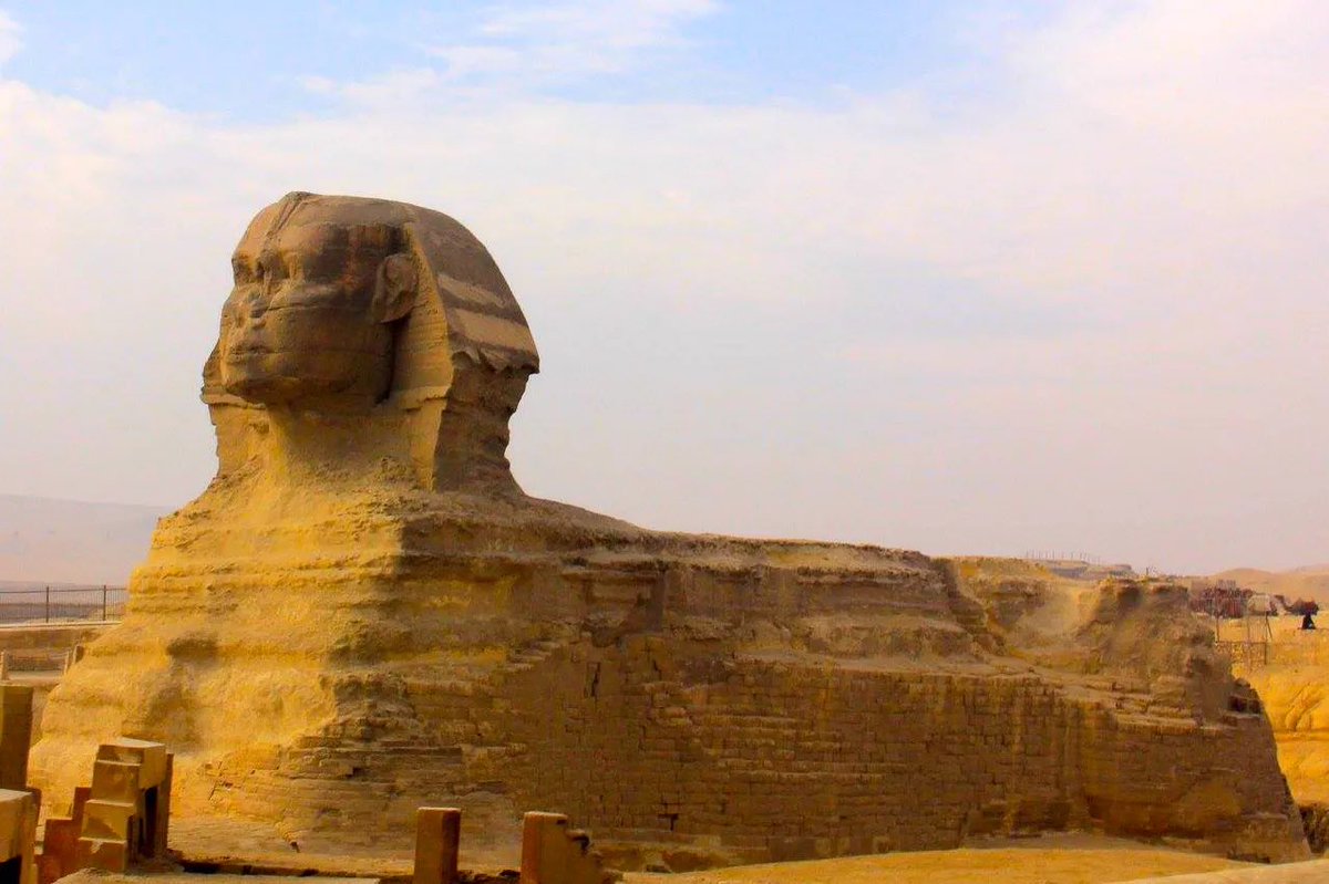 maverickbirdS's tweet photo. Did you know that the Sphinx had a beard that was knocked off by invading troops of Napoleon? #Cairo #Egypt https://t.co/kpooaqlPCH