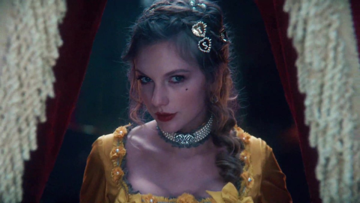 ABRO HILO DE ALGUNOS EASTER EGGS EN #BejeweledMusicVideo  DE TAYLOR SWIFT