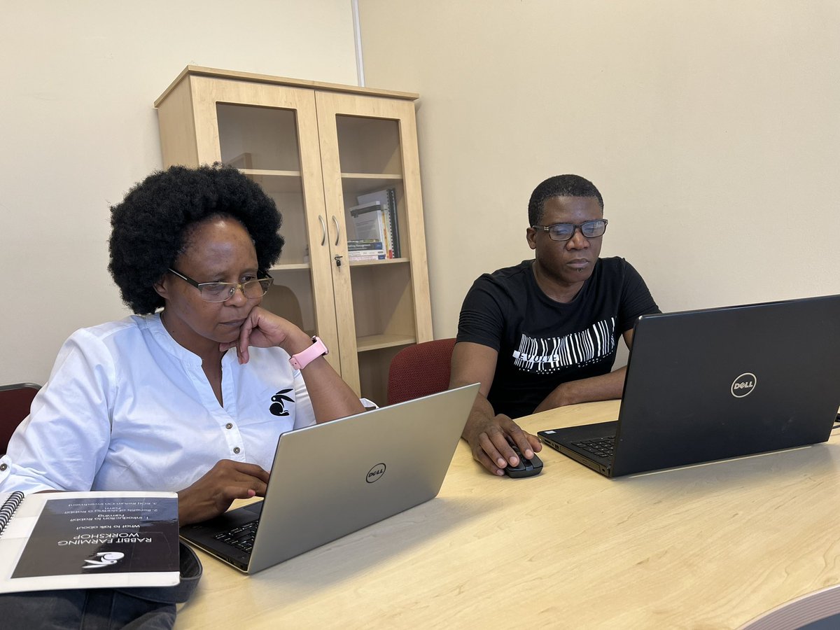 RPreneurs's tweet photo. My first lecture at the UKZN on Supply Chain in Rabbit Farming ….went well I am proud of myself …..#LetsFarmWithRabbits https://t.co/WMaIFOOh2X