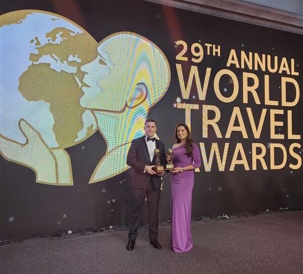 plaza_network's tweet photo. We're excited to win #WorldTravelAwards2022 for “Asia’s Leading Airport Lounge 2022” for Plaza Premium First Hong Kong, “Middle East’s Leading Airport Lounge 2022” for Plaza Premium Lounge Dubai and “Middle East’s Leading Airport Hotel 2022”! Thank you for your votes! https://t.co/szIBP4zpnJ