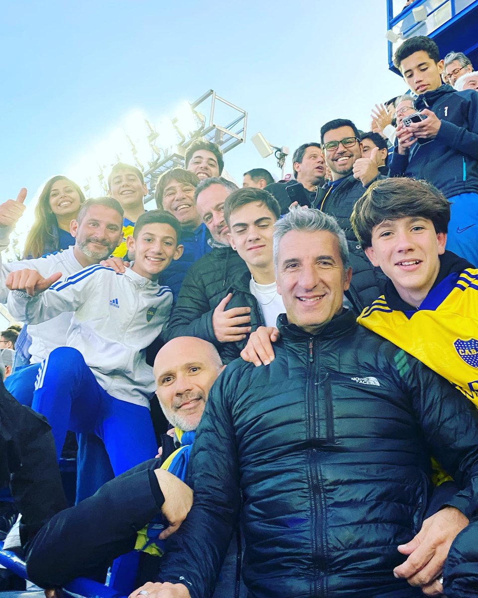 RichiCohen's tweet photo. Postales de otra tarde/noche que nunca vamos a olvidar..
Con mi admirado amigo #MartinKohan e hijo…
Con la otra parte del #SectorF 
#MiLugarEnElMundo
Cómo nos gusta dar vueltas, nos fuimos al obelisco…
Y eso que no fuimos a #McDonalds 😂
SIEMPRE con @caamm696 y @_Advinculista_ https://t.co/eSpAGPw00G
