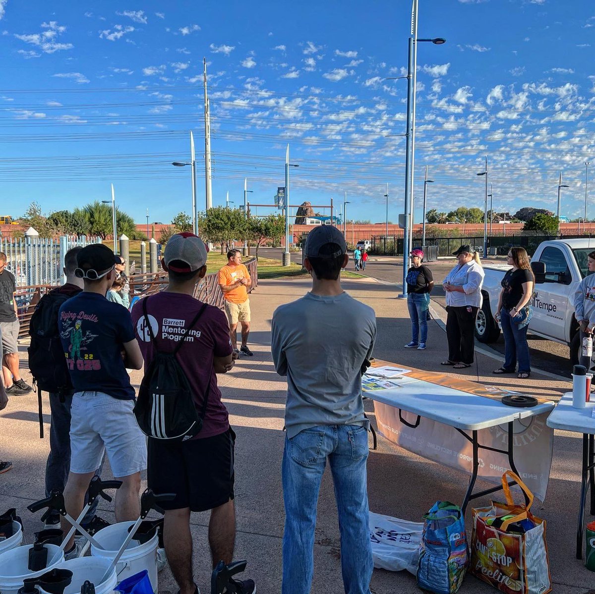 keeptempebtfl's tweet photo. IMPACTFUL WORK at our Tempe Town Lake Boathouse beautification and clean-up event this past Saturday.
There was 156.5 pounds of trash, 106 pounds of recycling, and 1.5 pounds of cigarette butts collected☀️🚮
#keeptempebeautiful #tempe #az https://t.co/rJ5y0MEUKU