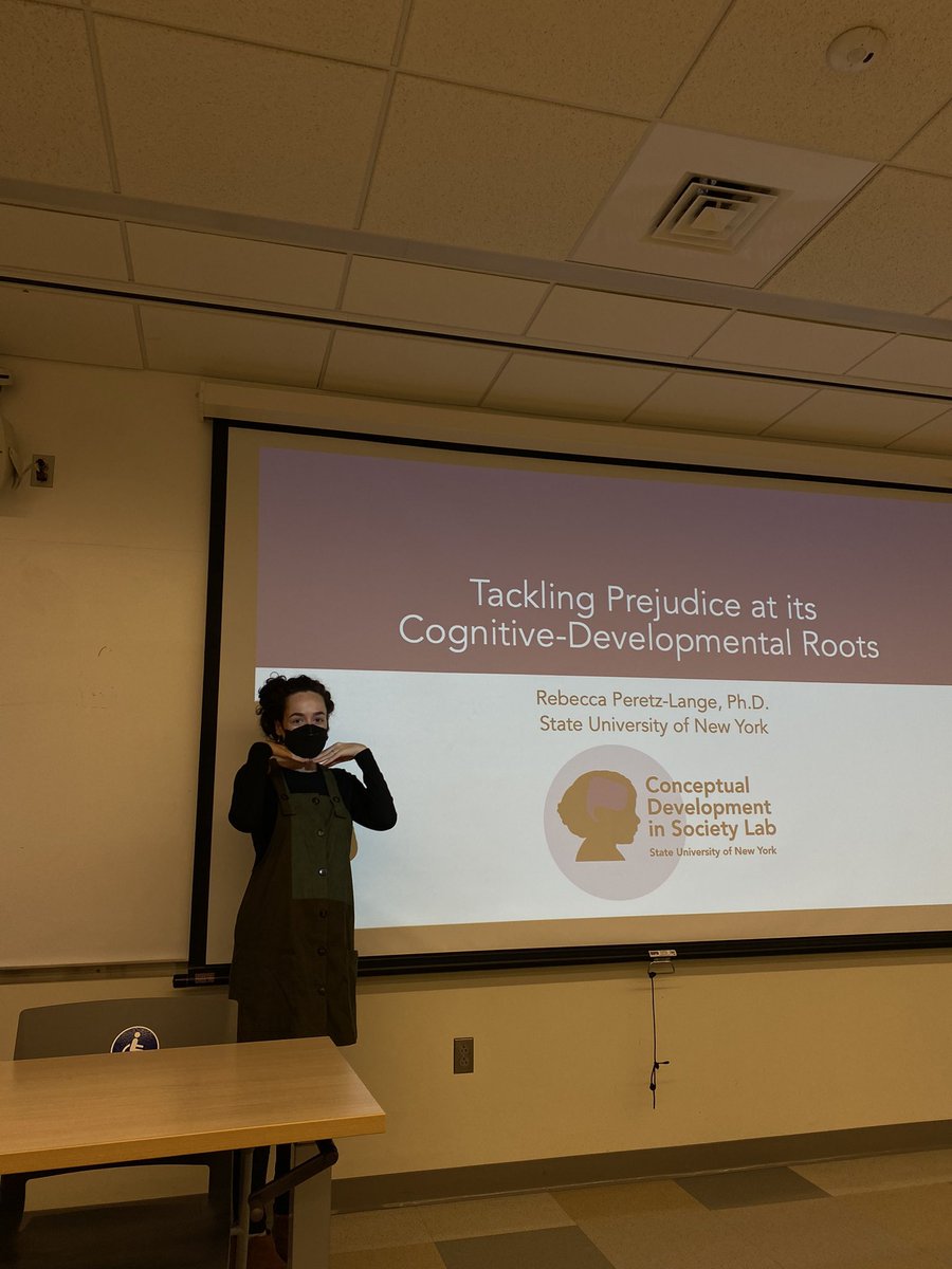 singmanjane's tweet photo. as part of a new lecture series event im organizing to connect @SUNY_Purchase students with their psych professors &amp; introduce them to the research world, @PeretzLange presented today for Psychology Club! thank you, Rebecca, for a wonderful presentation! https://t.co/smna4lNxMQ