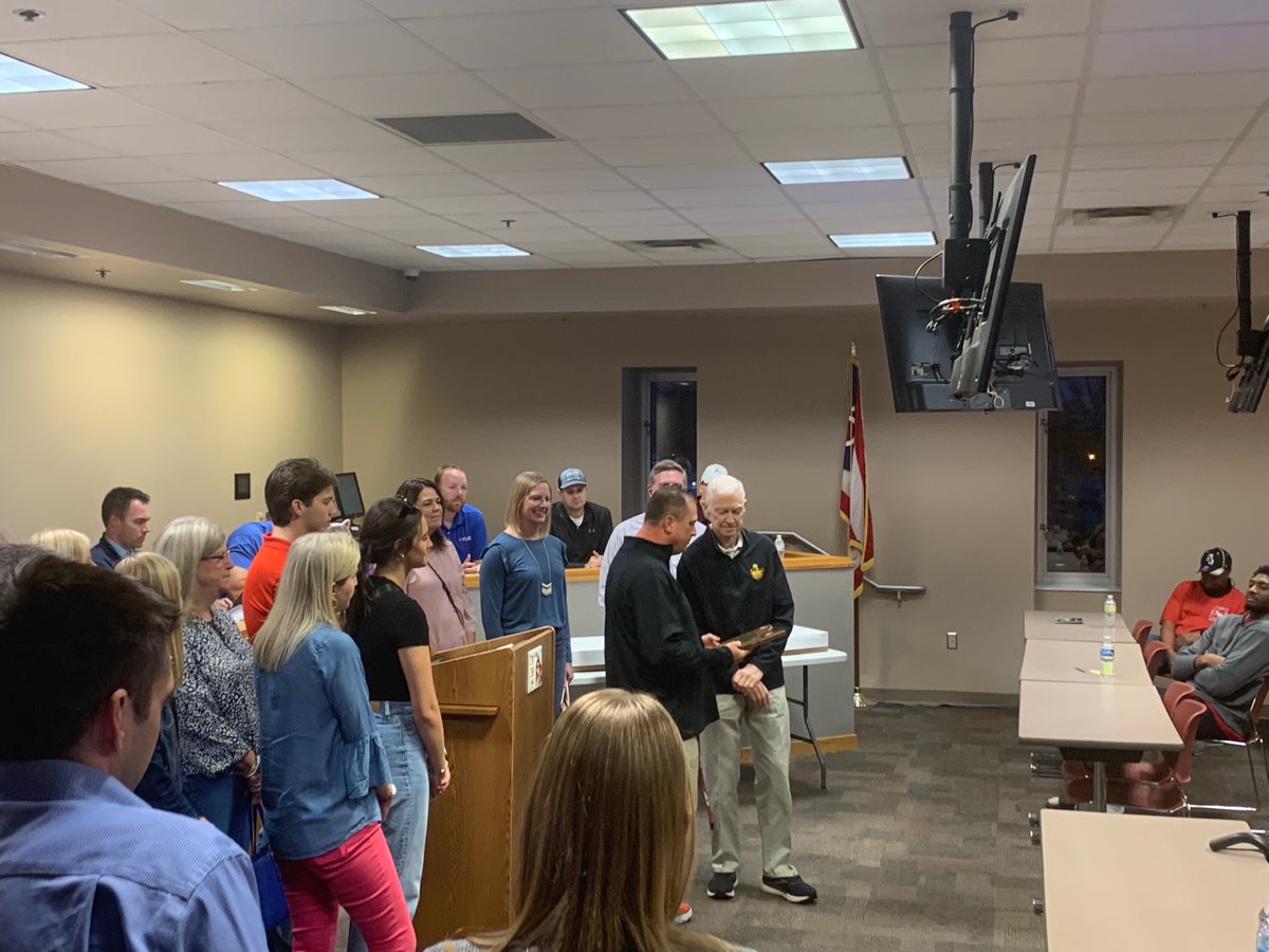 fcsdathletics's tweet photo. Thank you to Tim Lewis and the Butler County Basketball Officials Association for honoring Mr. Steve Shuck on his retirement. @gmcsports https://t.co/uklEwKAzde