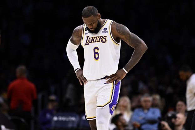 NBAMemes's tweet photo. The Los Angeles Lakers have been eliminated from playoff contention for the 2022-2023 season. https://t.co/pWUvQamD94
