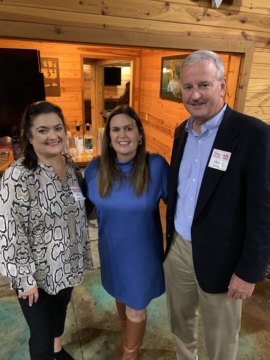 CRH_AmericasGR's tweet photo. ⁦No one tells the ⁦@CRH_Americas⁩ story better than APAC’s Murry Cline with ⁦@SarahHuckabee⁩ #engage ⁦@AAPA_AR⁩ https://t.co/Tupf3Tjciv