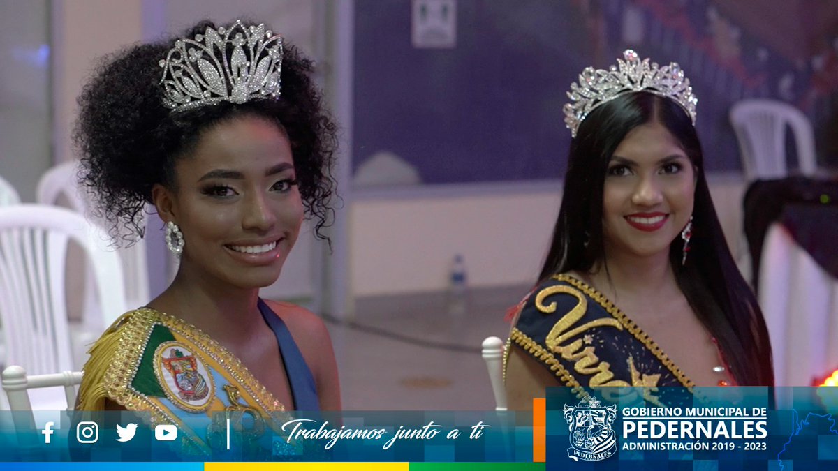 GADMPedernales's tweet photo. En una noche de música y belleza #Pedernales eligió a la Reina del Comercio con la presencia de autoridades, empresarios y público en general.
👑👸🏻🫅🏼
#MesDelComercio. 👖
#FiestasDelComercio. 🎉
#OctubreEnPedernales. 🇪🇨 https://t.co/bK2AK1FUmG