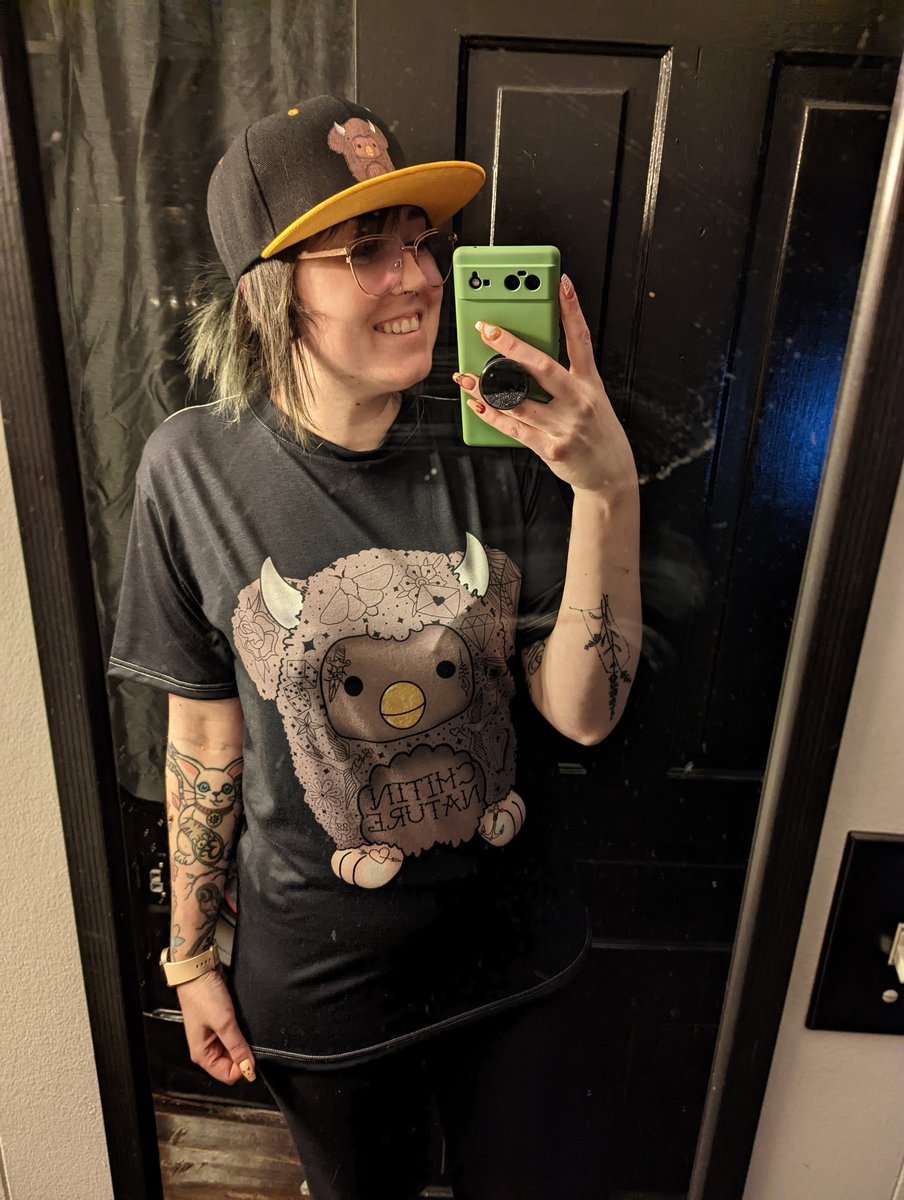 AlyssaDarlingCN's tweet photo. I am all kinds of 🥲 and 🤯 seeing the Grotyles on merch like this!
And let me tell you, these shirts are amazing quality!!
@ChitinNature
You can shop these shirts on our website💛
https://t.co/yzt5Cp32Sg
#NFT #NFTMarketplace #NFTArts #NFTmerch #grotyle https://t.co/8rFO9zpbeD