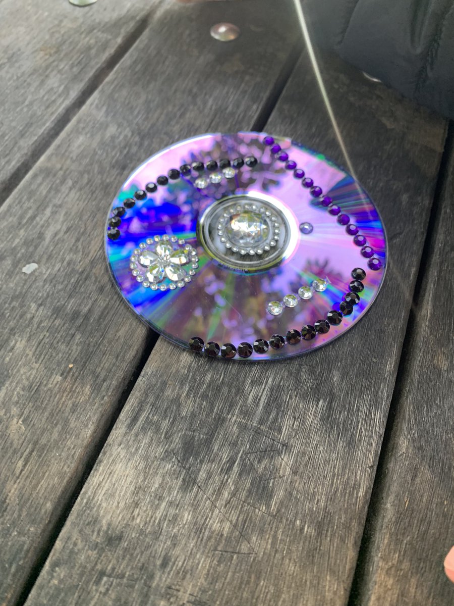 #Kindergarten Ss <a href="/BishopFeild/">Bishop Feild Elementary</a> working on Rangoli designs outdoors in the beautiful morning air. Then we get a visit from our amazing principal!!! Happy Diwali friends! <a href="/NLESDCA/">NLESD</a> #celebrate #specialdays