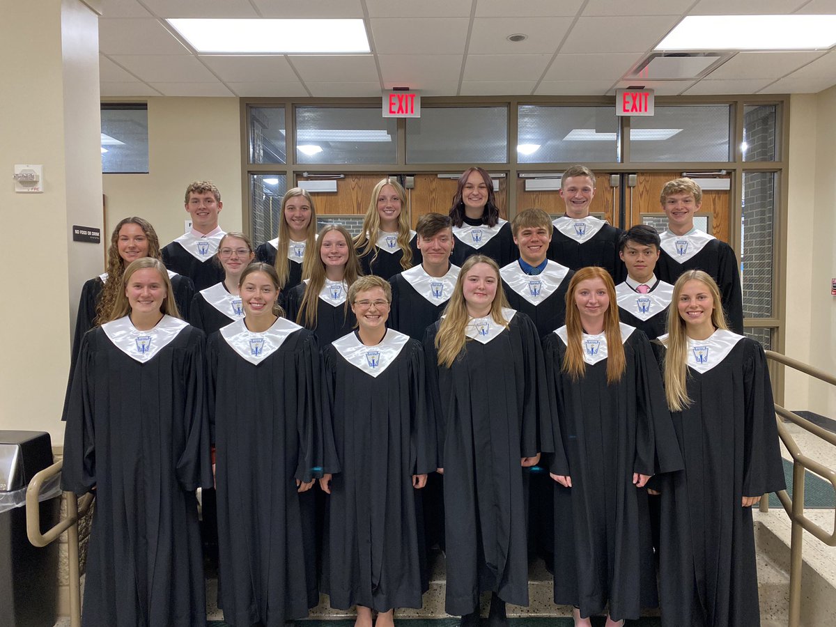 22-23 NFVHS National Honor Society!  WTG TigerHawks!!