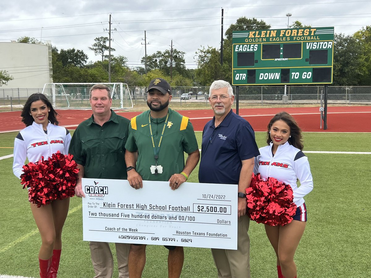 CoachWilson_'s tweet photo. Thank you @HoustonTexans for all of your support! None of this is possible without our players, coaches, and community! We aren’t done yet! We will continue to strive for greatness!  #EagleUp @KleinISDAth https://t.co/NJrTICA9Ad