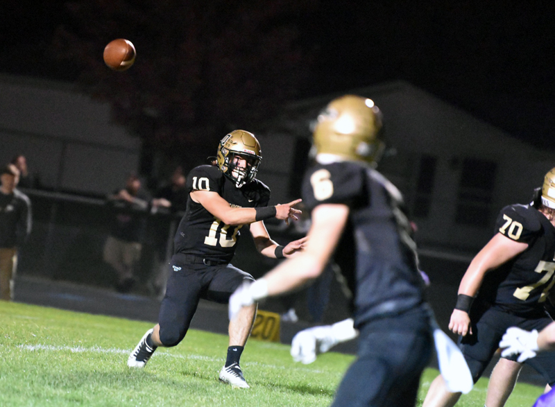 Full Round of 16 playoff schedule for Friday released theperrynews.com/full-round-of-…
#theperrynews.com #wetellitall #bestsportscoverage
<a href="/The_Bluejay_Way/">The Bluejay Way</a> <a href="/PerryActivities/">Perry CSD Activities</a> <a href="/PerryBooster/">Perry Booster Club</a> <a href="/wgactivities/">Woodward-Granger Activities</a> <a href="/DubGNation/">DubG Nation</a> <a href="/PanoramaPride/">Panorama Panthers</a> <a href="/PanoramaFB/">Panorama Football</a>