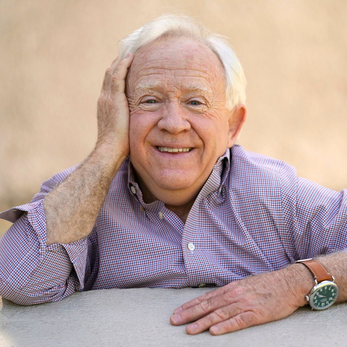 We say goodbye to Leslie Jordan. His last post was of him singing “when the roll is called up yonder”. It wasnt typical of him but what an amazing memory after so many smiles. Fly high Leslie!